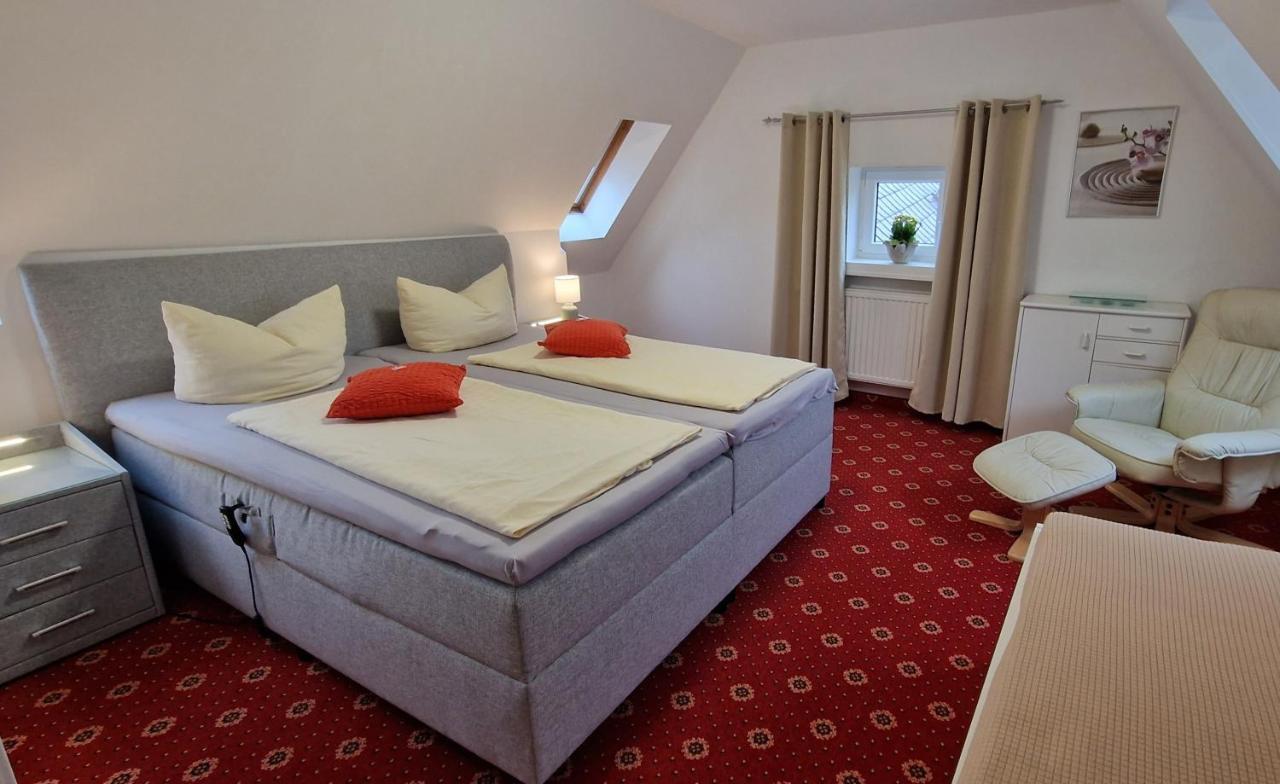 Haus Jutta Hotel Goessweinstein Ngoại thất bức ảnh