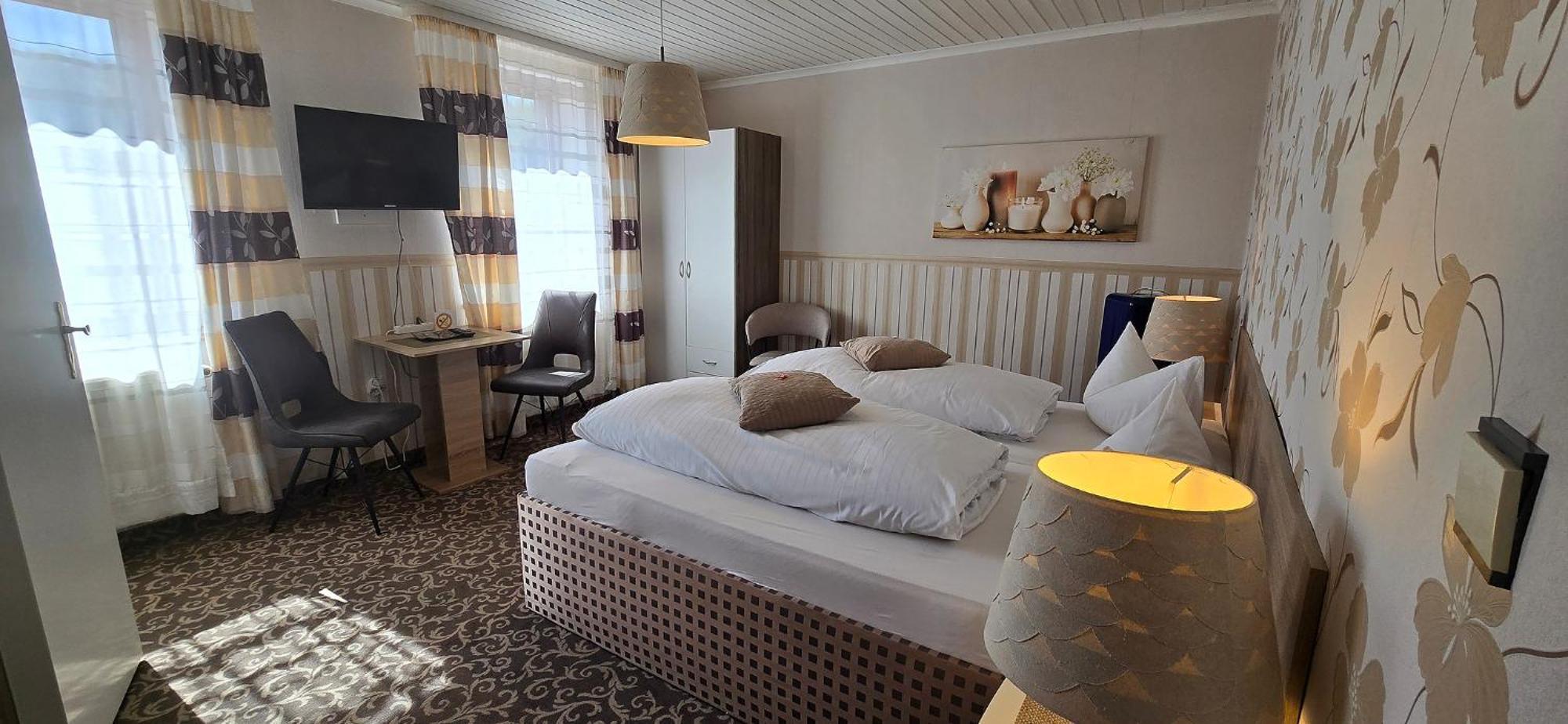 Haus Jutta Hotel Goessweinstein Ngoại thất bức ảnh