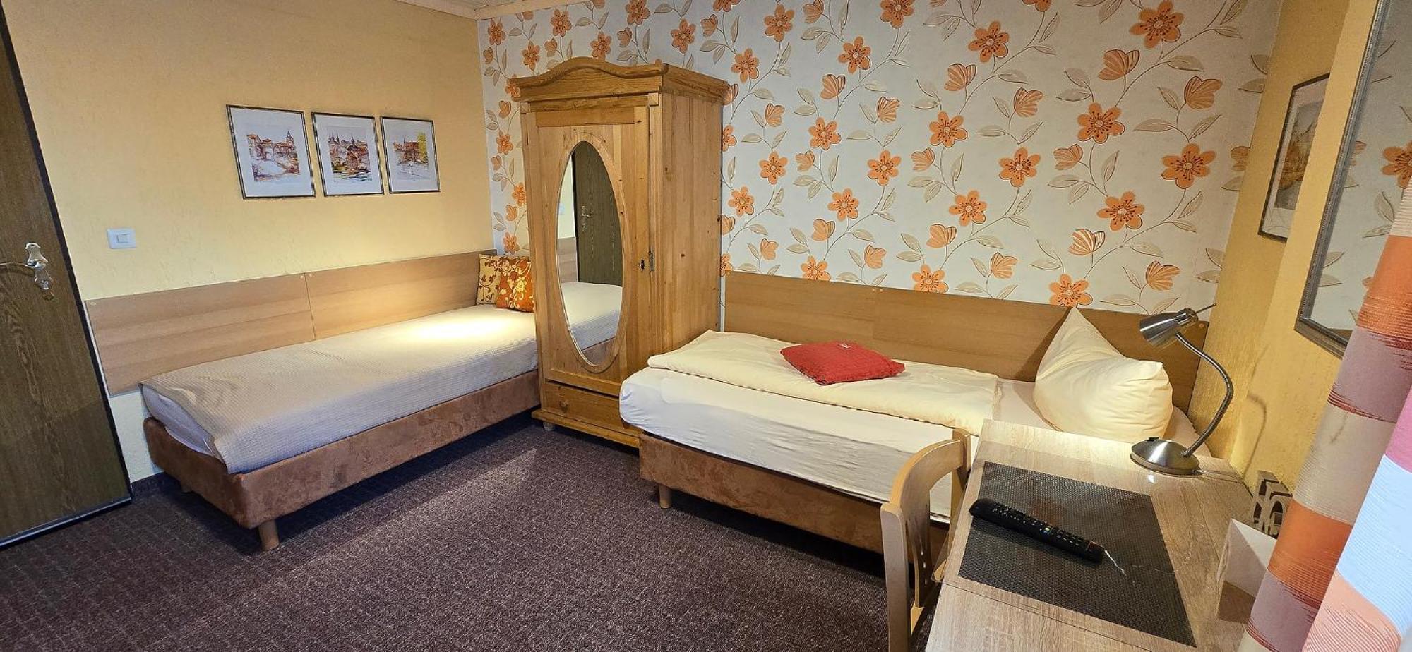 Haus Jutta Hotel Goessweinstein Ngoại thất bức ảnh