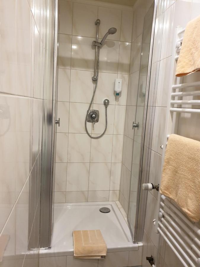 Haus Jutta Hotel Goessweinstein Ngoại thất bức ảnh